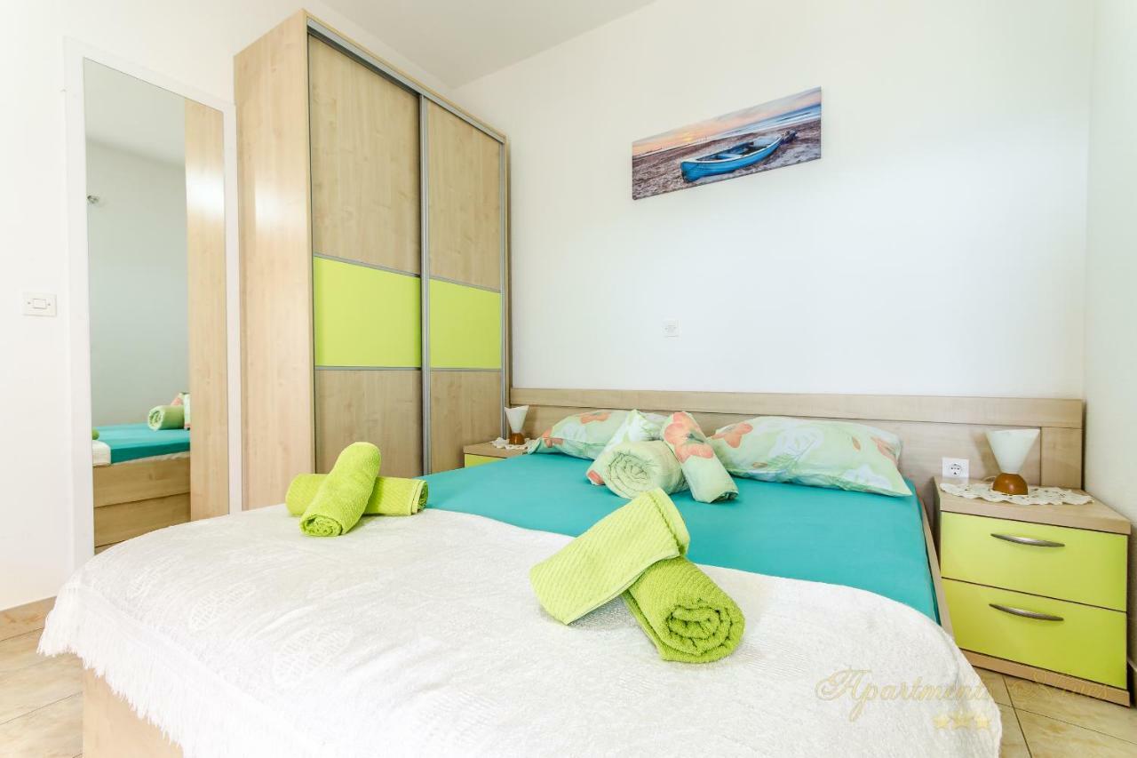 Apartments Nives Suhi Potok Jesenice  Exterior photo