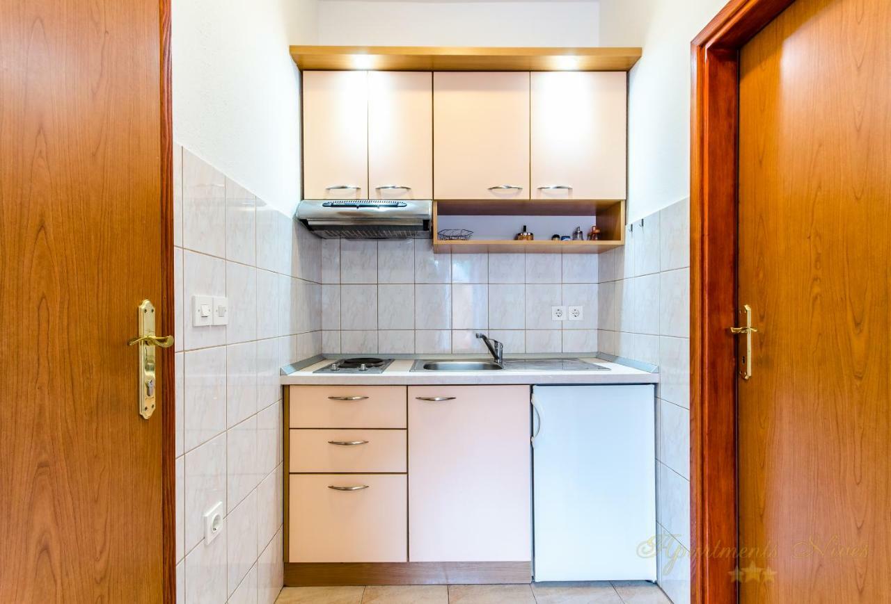 Apartments Nives Suhi Potok Jesenice  Exterior photo