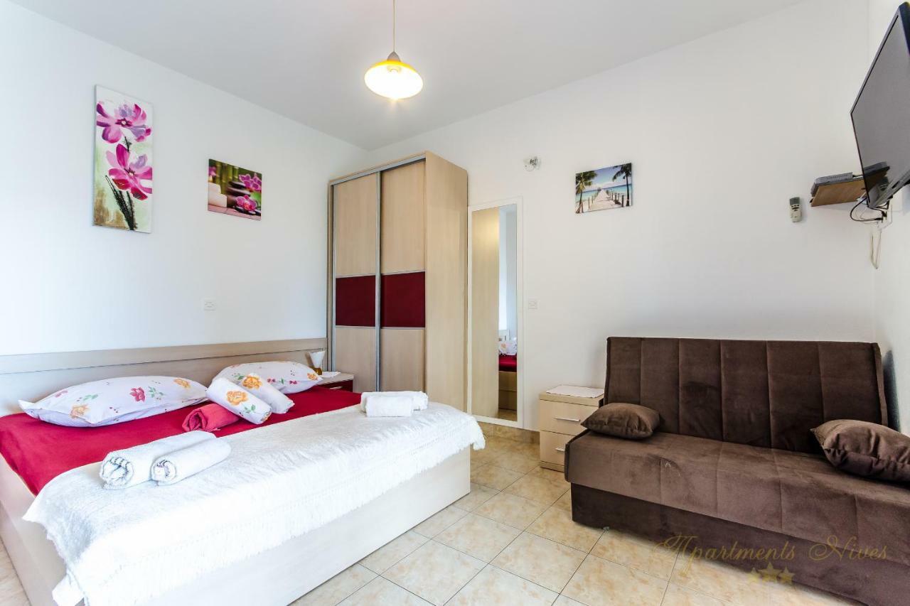 Apartments Nives Suhi Potok Jesenice  Exterior photo